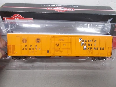 INTERMOUNTAIN-#48804-03-PFE-REEFER #458996-LOOSE WEIGHT-HO SCALE - Image 1 of 4