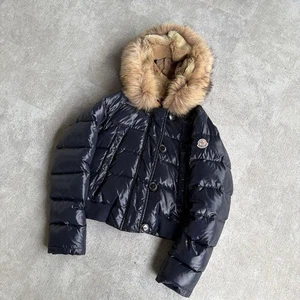 Giubbotto imbottito bomber vera pelliccia MONCLER ALBERTA - Foto 1 di 9