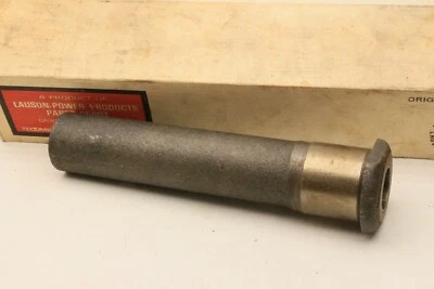 Tecumseh RH Axle Housing for Peerless Transaxle Transmission 782042 TPC-782042A - Image 1 of 4