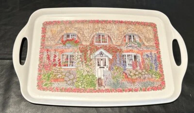 Hoja de trébol. Bandeja recubierta de melamina. Puertas de cabaña. Aprox. 12”x19” Foto 1 de 4