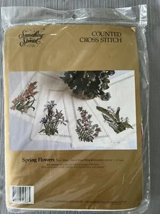 Candamar Designs Counted Cross Stitch KIT 50566 Spring Flowers - 4 Placemats SET - Picture 1 of 3