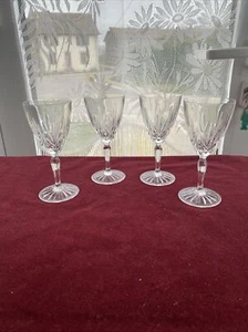 4 Antichi Bicchieri da Vino Bianco Cristallo - Foto 1 di 3