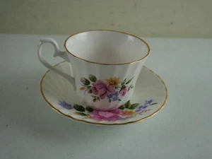Vintage ROYAL VICTORIAN Staffordshire Bone China Rose Tea Cup & Saucer, England - Picture 1 of 4