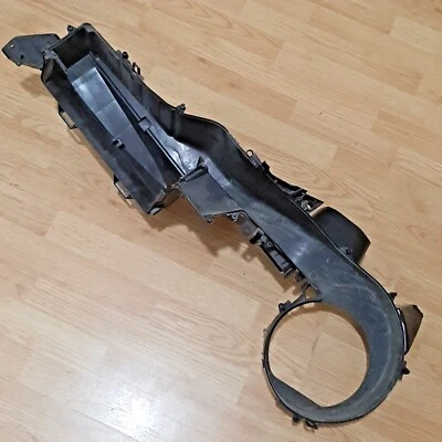 2006 Jeep Commander AC And Heater Lower Housing - Image 1 of 4