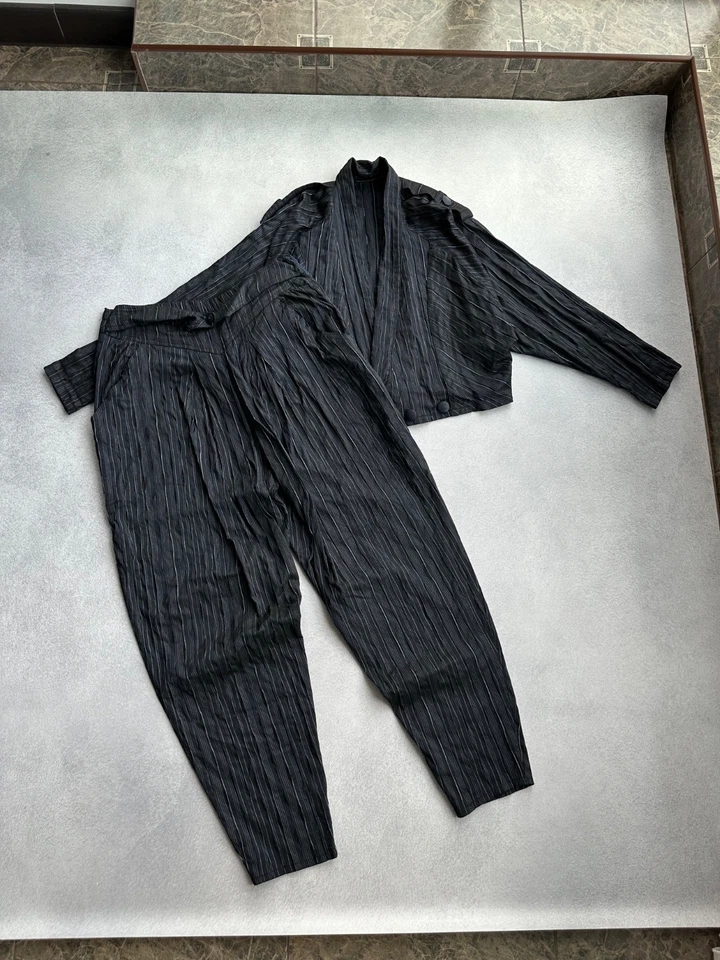 Traje raro vintage eduardiano/victoriano años 20-40 para mujer Foto 1 de 4