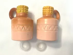 Vintage Salz und Pfeffer Mondschein Krüge Kunststoff Stopfen Boden 2-1/4" hoch gebraucht - Bild 1 von 8