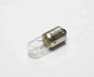 Bombilla pasador de bayoneta máquina de coser Bernina 1020,1030,1080,1130,1230,1260,1630 - Imagen 1 de 1