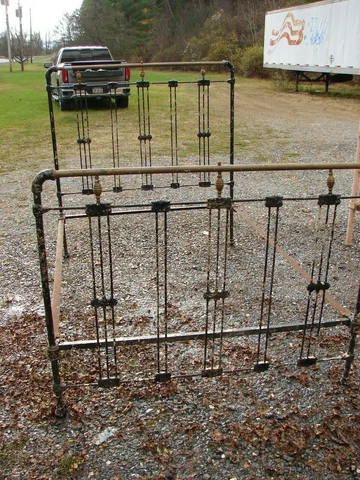 Antique Brass & Iron Bed - Round Shoulder Bed - NICE -   SEE PHOTOS - #5 Cover