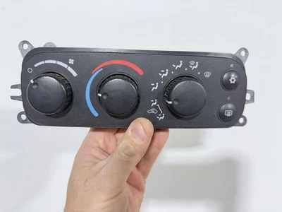 2002-2005 Dodge Ram 1500 2500 Climate Control Heater AC Panel Switch P55056321AD - Image 1 of 4