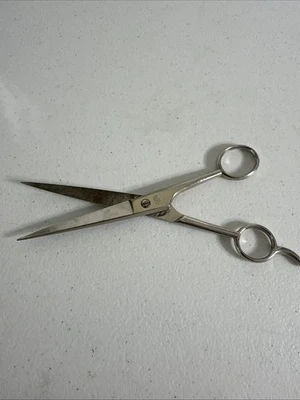 Professional Barber Scissors ITALIAN 7”Hair Cutting Scissors Salon Hair Shears - Image 1 of 4