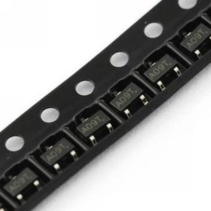 100PCS AO3400 A09T SOT-23 N-Channel MOSFET transistor NUEVO - Imagen 1 de 3