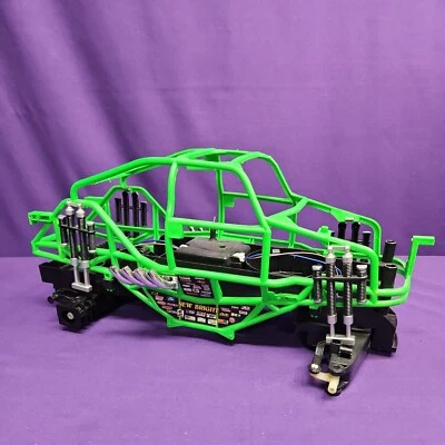 Nuevo Bright Grave Digger rc 15 pulgadas cuerpo inferior motor engranaje compartimento batería marco  Foto 1 de 4