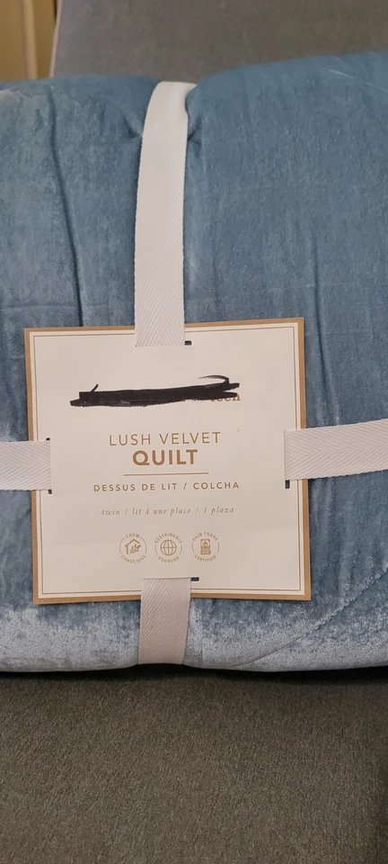 Pottery Barn Teen Lush Velvet Quilt Teal Blue Twin / Twin XL NEW - Image 1 of 4