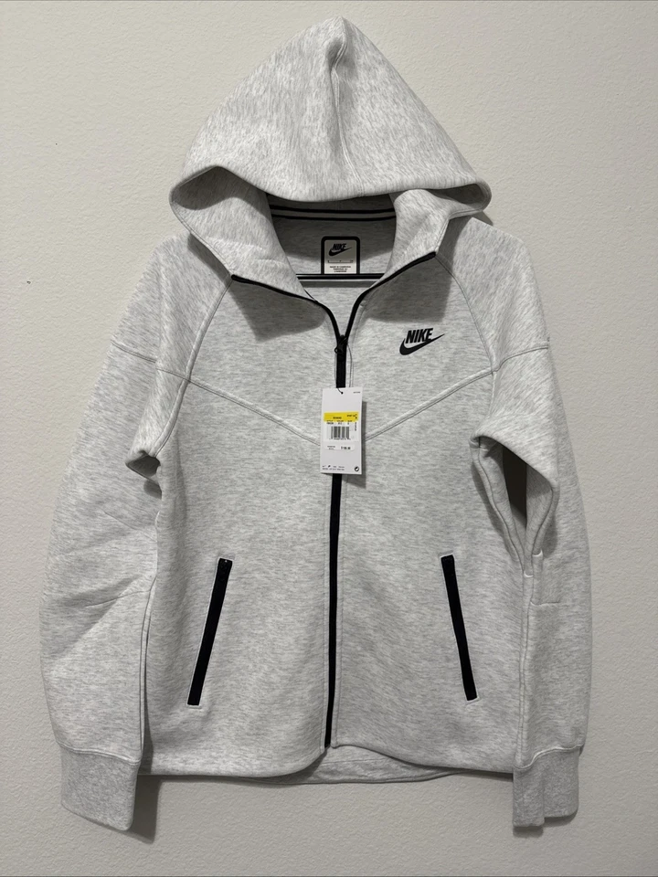Nike Sportswear Tech Fleece Full Zip Hoodie Light Gray FB8338-013 Women’s 2XL