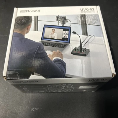 Roland UVC-02 Web Presentation Dock Pro A/V Brand New With Cable 🥇🥇 - Image 1 of 4