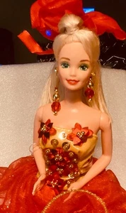 Barbie Happy Holidays 1993 Special Edition Mattel Collector Doll - Picture 1 of 3