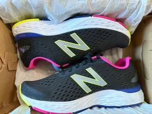 New Balance Damen 680v6, schwarz/pfingstrose, 9 Medium - Bild 1 von 5