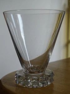 SAINT LOUIS 1 ANCIEN VERRE APERITIF CRISTAL MODELE DIAMANTS 1950 ht 7,5 cm signé - Picture 1 of 6