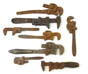 Mixed Lot Vintage Used Rusted Monkey Pipe Wrenches Stillson Unbranded Hand Tools - Picture 1 of 19