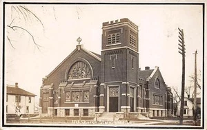 RPPC M.E. Foto vintage de la iglesia, Storm Lake, Iowa década de 1910 del condado de Buena Vista - Imagen 1 de 2