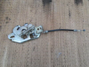 Sitzbankverriegelung Sitzbankschloß Zug Zongshen ZS50Q-8 CAB 50 Next Generation  - Bild 1 von 3