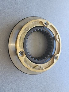 NOS 1968-72 B600 B700 C600 FORD CLARK 5 SPEED SYNCRONIZER C8TZ7124B, T305-1 - Picture 1 of 3