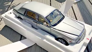 KYOSHO 1/18 SCALE ROLLS-ROYCE PHANTOM EWB SILVER 4 DOOR CAR # 08841 NIB RARE - Picture 1 of 24