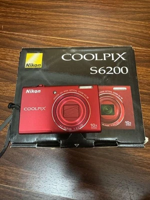 Excellent Nikon COOLPIX S6200 Red 16.0MP 10x Digital Camera - Image 1 of 4