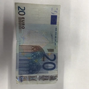 2002 20 Euro Note - Picture 1 of 2