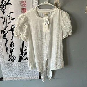 NWT Como Blu White Top Medium - Picture 1 of 4