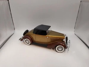Solido 1934 Ford V8 Echelle Roadster | Diecast 1:19 Scale - Picture 1 of 7