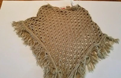 Cárdigan Shaw Poncho Juniors Derek Heart Marca Beige Crema Tejido  Foto 1 de 2