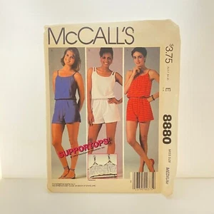 #8880 McCalls Misses Strampler nur für Stretch Strick Schnittmuster Gr. M - Bild 1 von 4