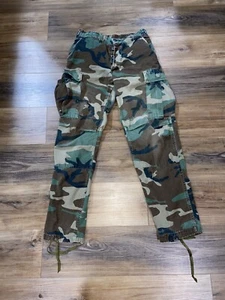 Pantalone militare USA uomo piccolo regolare Woodland mimetico esercito pantalone - Foto 1 di 7