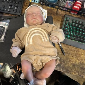 Schönes Rebornbaby! mit Haaren und hervorragender Verarbeitung - Bild 1 von 5