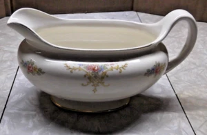 HOME LAUGHLIN EGGSHELL NAUTULIS ROCHELLE GRAVY BOAT DISH - Picture 1 of 5
