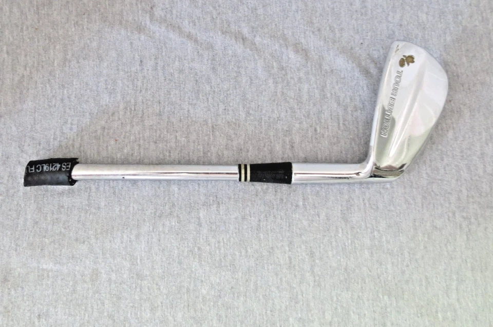 Vintage Spalding #6 Iron Tour Edition Bird on Ball "Head Only with 6" Shaft" RH - Image 1 of 4