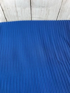 Solid Blue Ribbed Polyester Fabric 1 Yard 58" Wide Unbranded Mid Weight Vintage - Picture 1 of 4