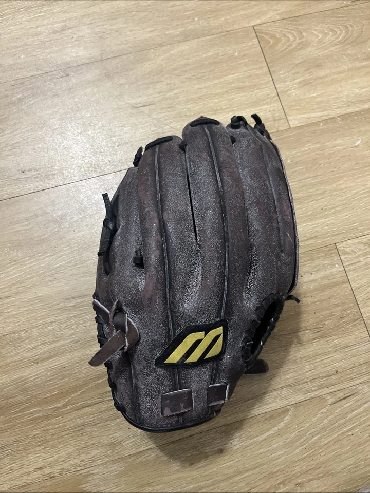 Mizuno Baseball Glove Ballpark Series MMX 131 13 Inch RHT Leather - Image 1 of 4