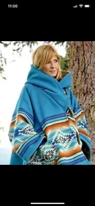 Kelly Reilly Jacket Beth Dutton Yellowstone Blue Hooded Fleece Poncho Women Coat - Picture 1 of 5
