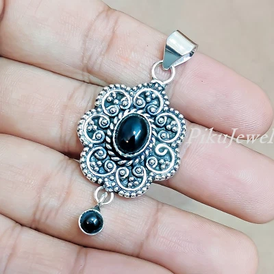 Gioielli con ciondolo a forma di fiore ossidato in argento sterling 925 con... - Immagine 1 di 4