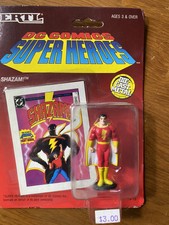 NEW DC Comics Super Heroes Shazam Die-Cast Metal Ertl Figure Card
