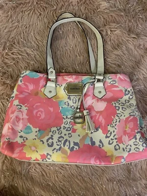 Bolsa de mão Ellen Tracy rosa floral com fechos de zíper  - Imagem 1 de 4