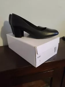 DREAM PAIRS Women Low Block Heel Slip On Comfort Pump Shoes Round Toe Box NEW - Picture 1 of 7