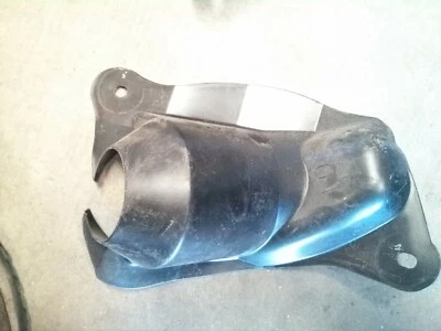 Toyota Prius C 2012 silenciador, cubierta de orificio de columna de hoja 45259-52020 OEM Foto 1 de 2