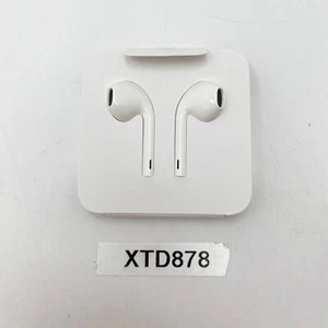 OEM Genuine Original Apple Headphone Lightning iPhone X XR 8 7 11 12 13 14 - NEW - Picture 1 of 3