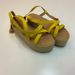 UO Urban Outfitters Sierra Espadrille Wedge Sandals Womens Size 7 Yellow Strappy - Picture 1 of 6