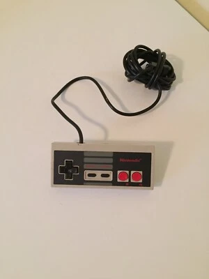 Nintendo NES004 Video Game Controller vintage nintendo japan nes untested - Image 1 of 4