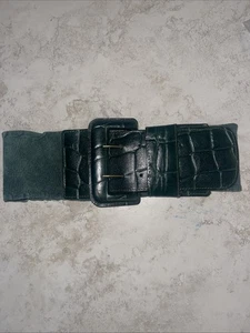 EXPRESS grün Leder Top dehnbar elastisch hinten breit Statement Gürtel S - Bild 1 von 8