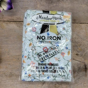 Meadowbrook No Iron Standard Pillowcases 20" X 30" Floral Print 65% Polyester 35 - Picture 1 of 14